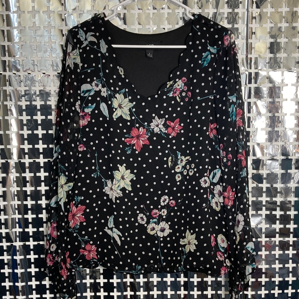 AGB Black Floral Polka Dot V-Neck Blouse with Pink and Cream Accents - Picture 1 of 4